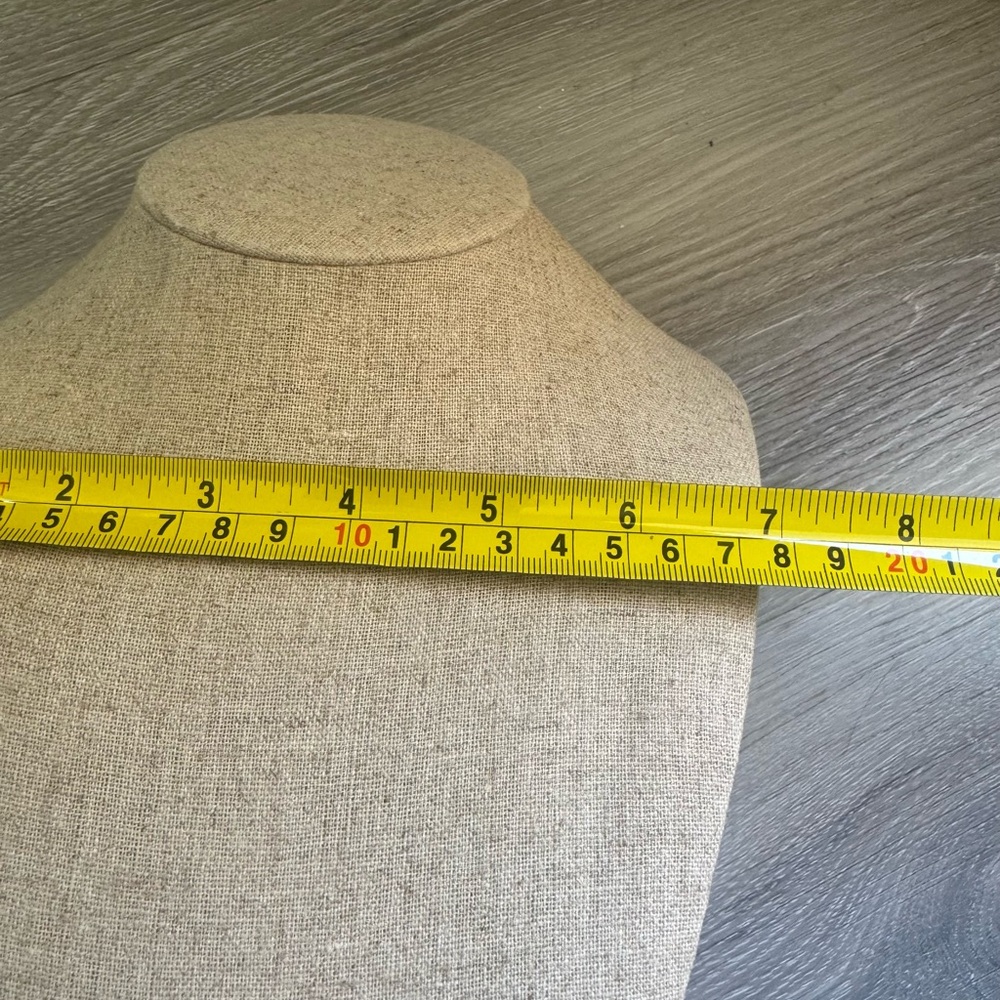 Stella & dot linen necklace Display Stand - Picture 4 of 6